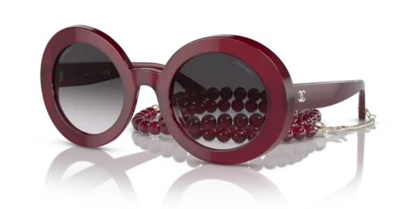 Lunettes de soleil Chanel CH5489 17028E - 1720S6 - Burgundy & gold 51 – Image 2