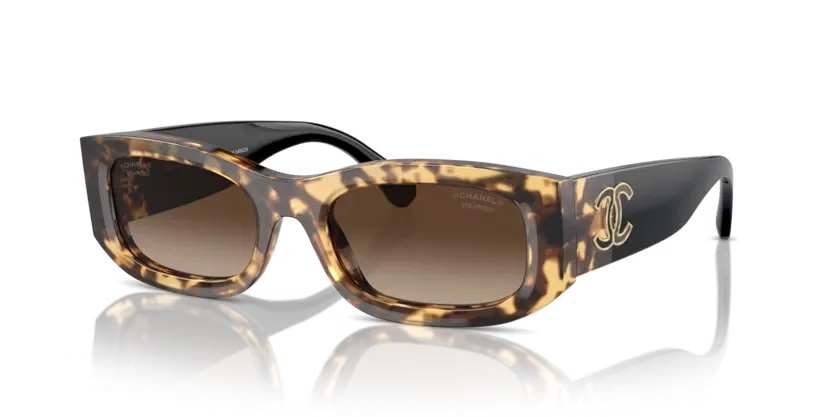 les Lunettes de soleil Chanel CH5525 1770S9 - Écaille