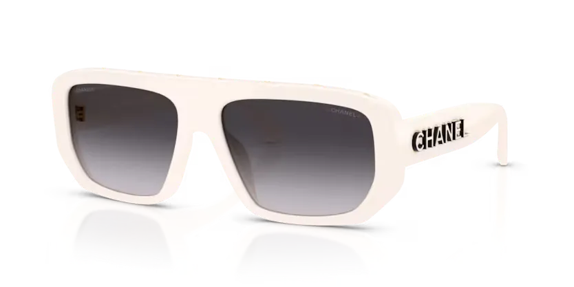 les Lunettes de soleil Chanel CH5556U 1828S6 - Blanc