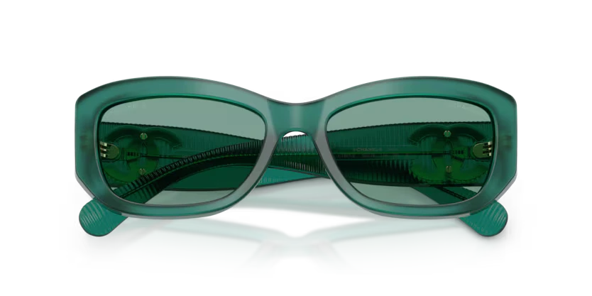 Lunettes de soleil Chanel CH5493 - Vert laiteux exclusif 55 - 5
