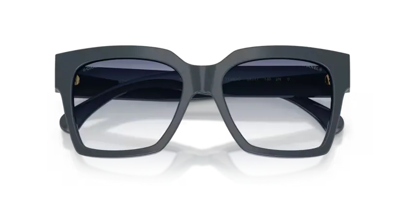 les Lunettes de soleil Chanel CH5558 17900O - Petrol blue