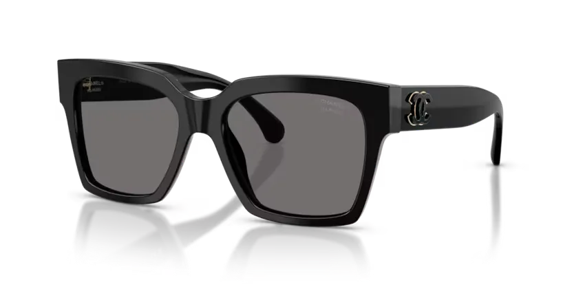 les Lunettes de soleil Chanel CH5558 C622T8 - Noir