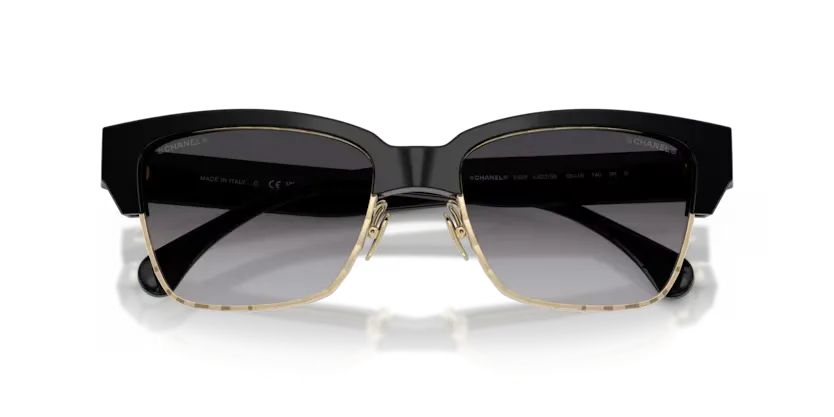les Lunettes de soleil Chanel CH5558 C622S6 - Noir