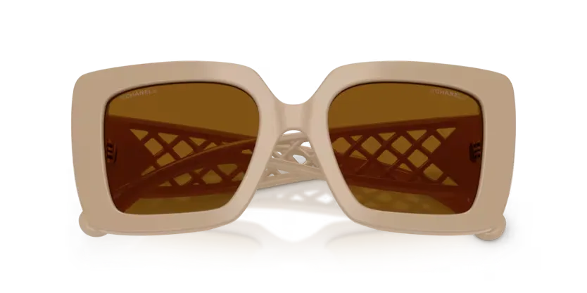 Les Lunettes de soleil Chanel Chanel CH5567 152063 - Beige